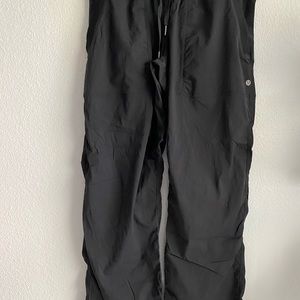 Lululemon scrubs/ sport pants.(NWOT)